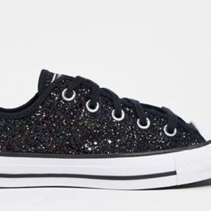 Converse Chuck Taylor All-Star Ox Sneakers